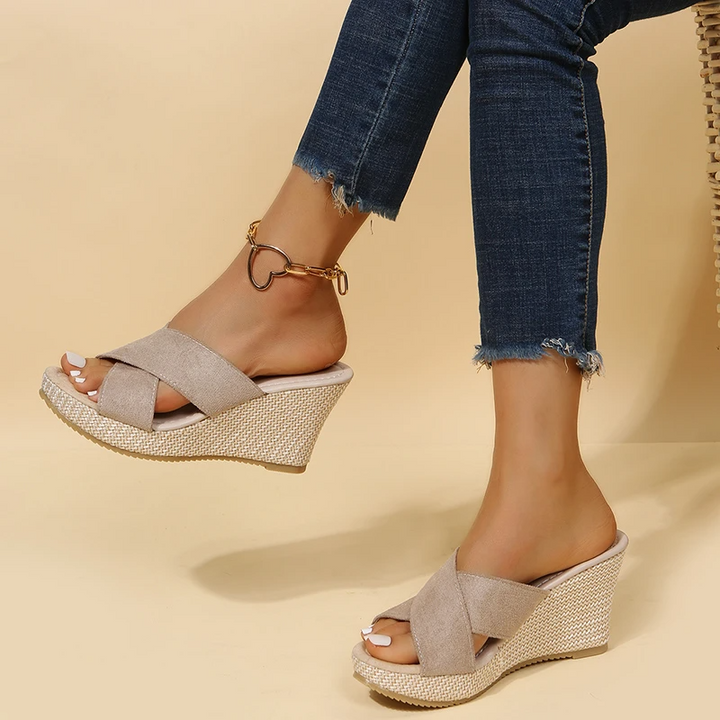 Mules con zeppa da donna – Tomaia testurizzata e suola effetto tessuto