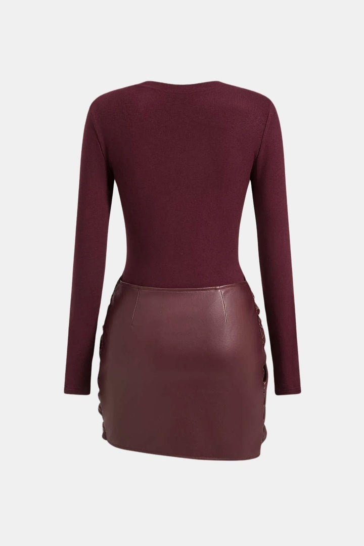 Robe Mini Femme Ajustée – Détail Noué sur le Devant