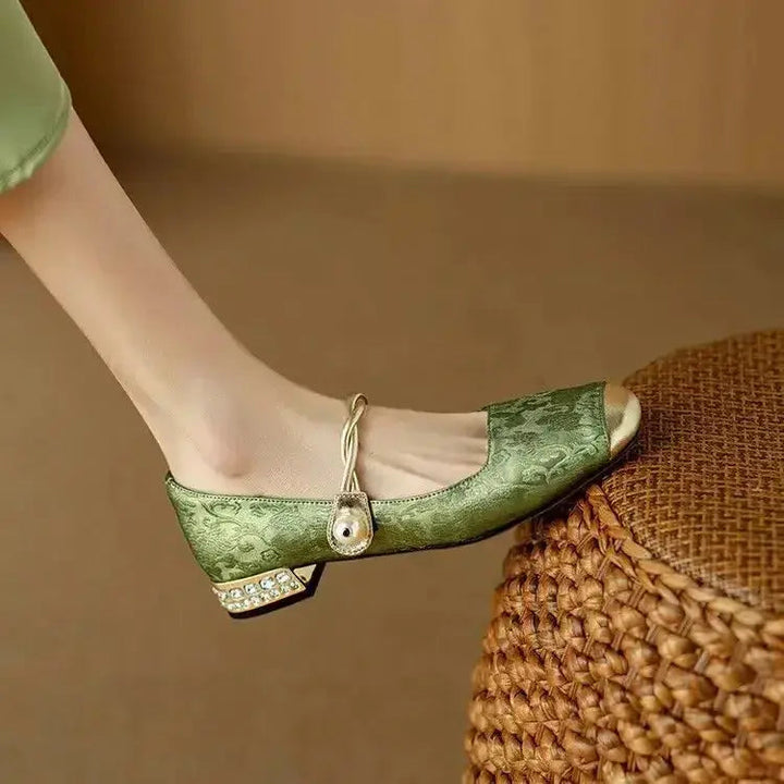 Mary Jane Pumps für Damen – Obermaterial mit geprägtem Blumenmuster & Blockabsatz