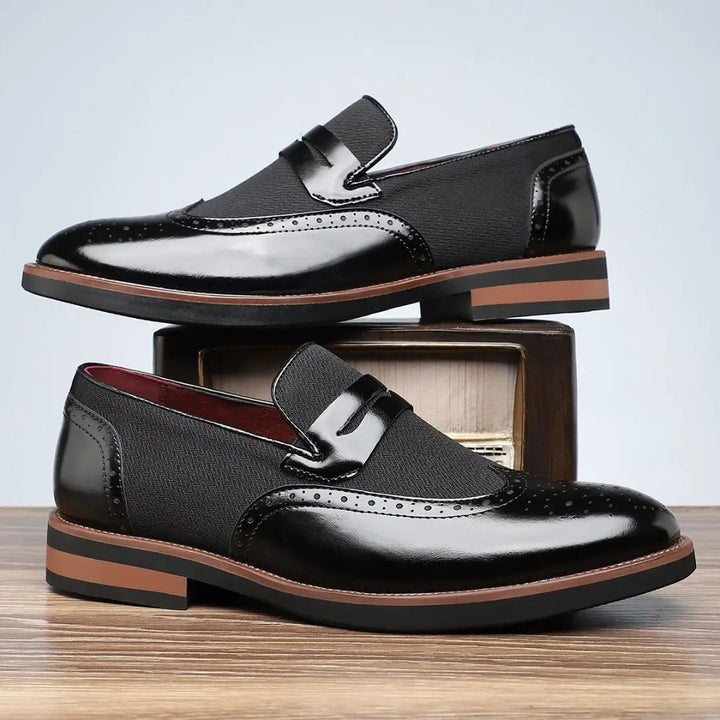Mocassins Homme Brogue à Bout Golf – Tige Lisse et Panneaux en Tissu Tressé