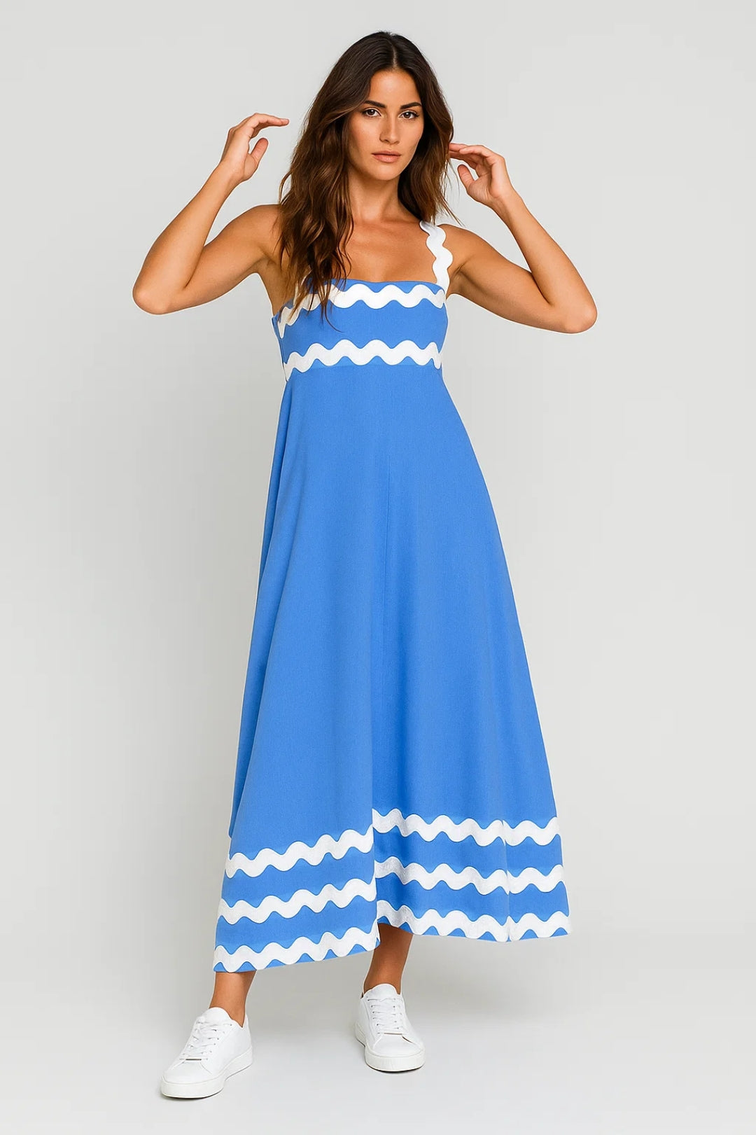 Abito Maxi Donna con Dettagli a Onde – Taglio Fluido e Casual