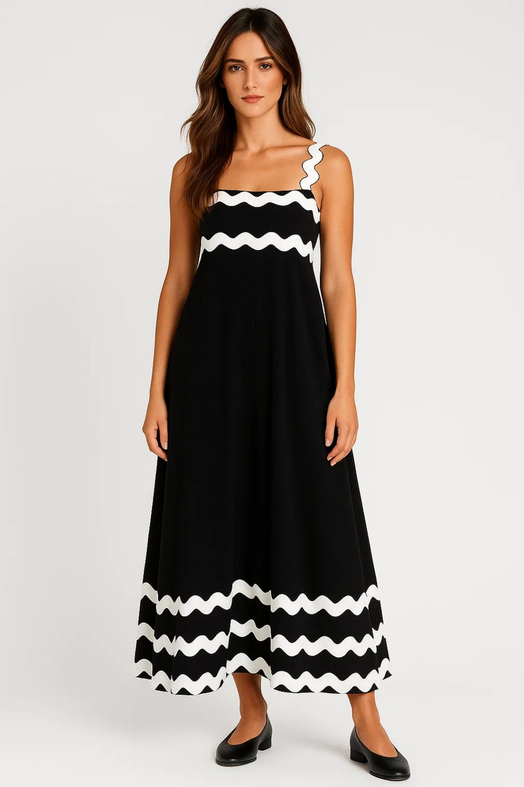 Abito Maxi Donna con Dettagli a Onde – Taglio Fluido e Casual
