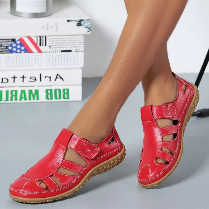 Sandales Femme en Cuir à Découpes – Bride Réglable Velcro