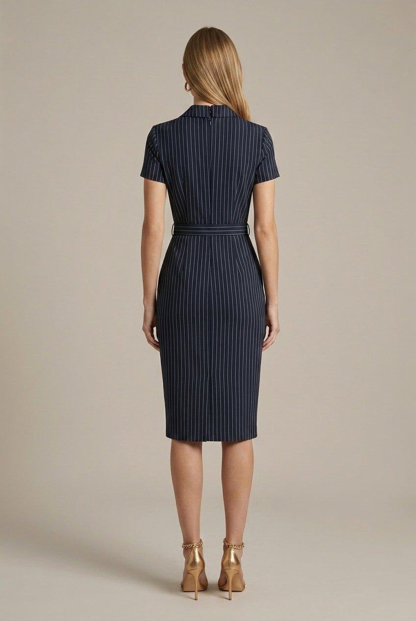 Gestreiftes Damenkleid mit Bleistiftform – V-Ausschnitt und Gürtel