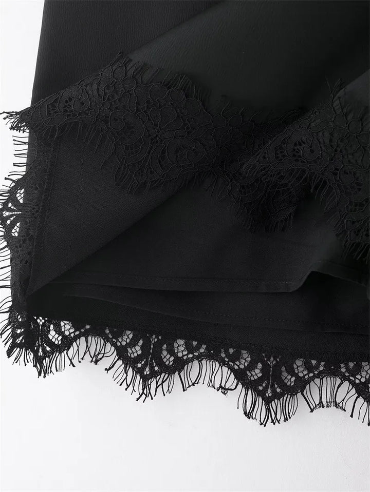 Mini Jupe Femme Taille Haute – Bordure en Dentelle Ajustée