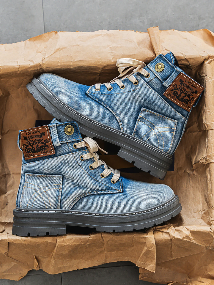 Men's Lace-Up Boots in Textured Canvas – Thick Sole and Contrasting Stitching