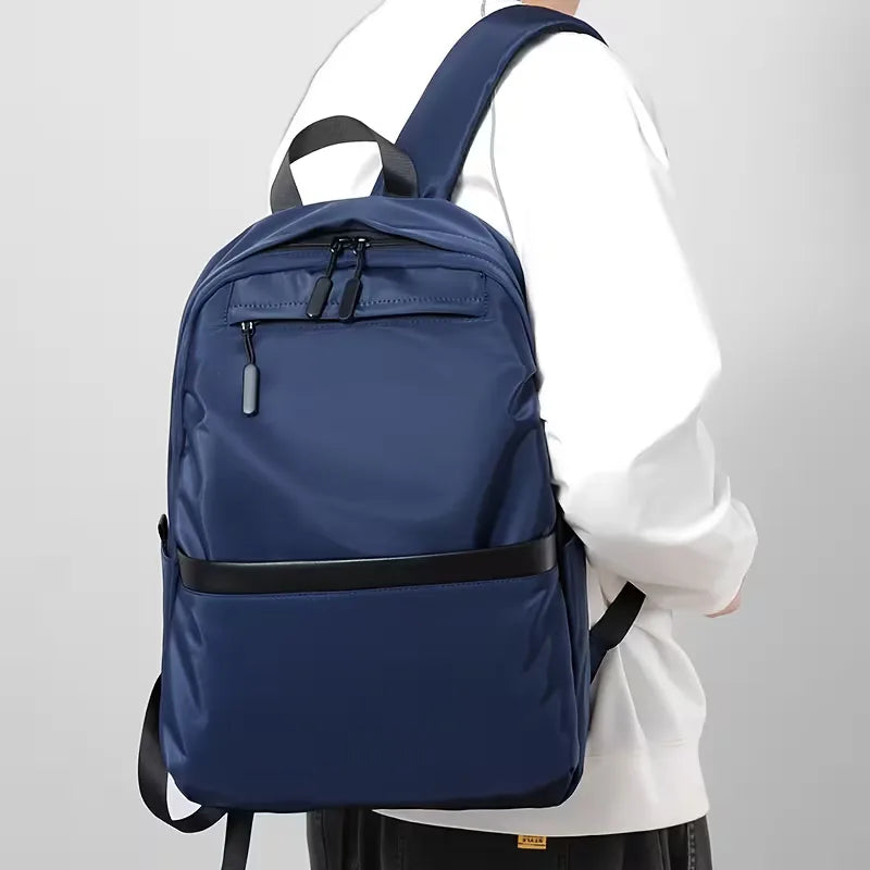 Zaino da uomo in tessuto strutturato – impermeabile e con più tasche