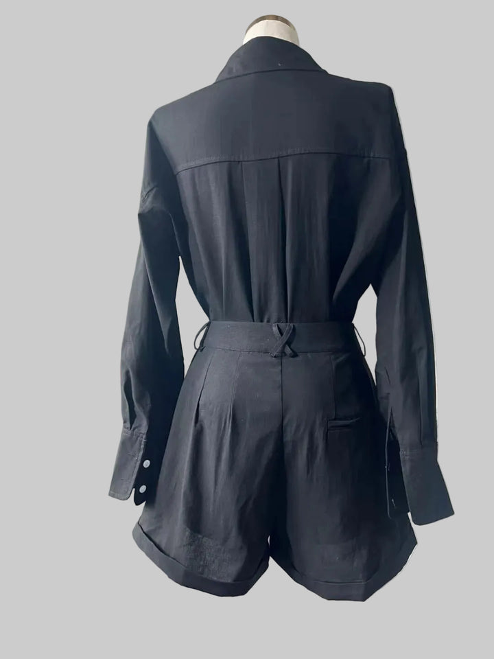 Zweiteiliges Damen-Set – Oversize-Hemd & Plissierte High-Waist-Shorts