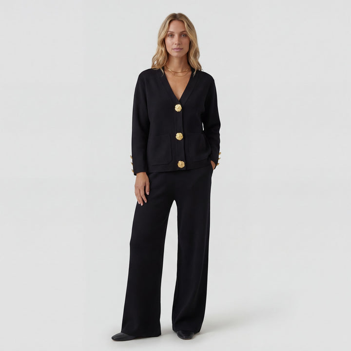 Damen Set aus Cardigan und Hose aus Acrylstrick – Lässiger Schnitt mit Knöpfen