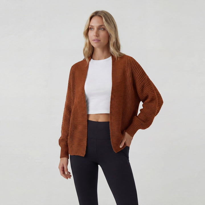 Offener Damen Cardigan aus Acrylstrick – Fledermausärmel, lässiger Schnitt