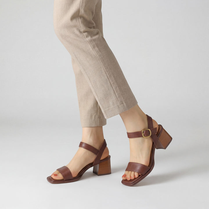 Damen Sandalen mit Absatz aus Leder – Quadratische Spitze Verstellbarer Riemen