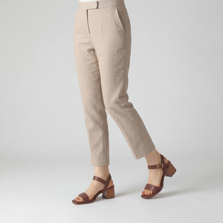 Damen Sandalen mit Absatz aus Leder – Quadratische Spitze Verstellbarer Riemen