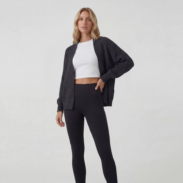 Offener Damen Cardigan aus Acrylstrick – Fledermausärmel, lässiger Schnitt