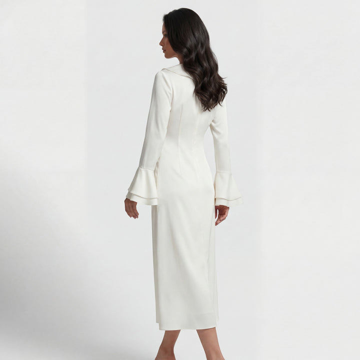 Damen Midikleid aus Stoff – Detail mit Volantkragen