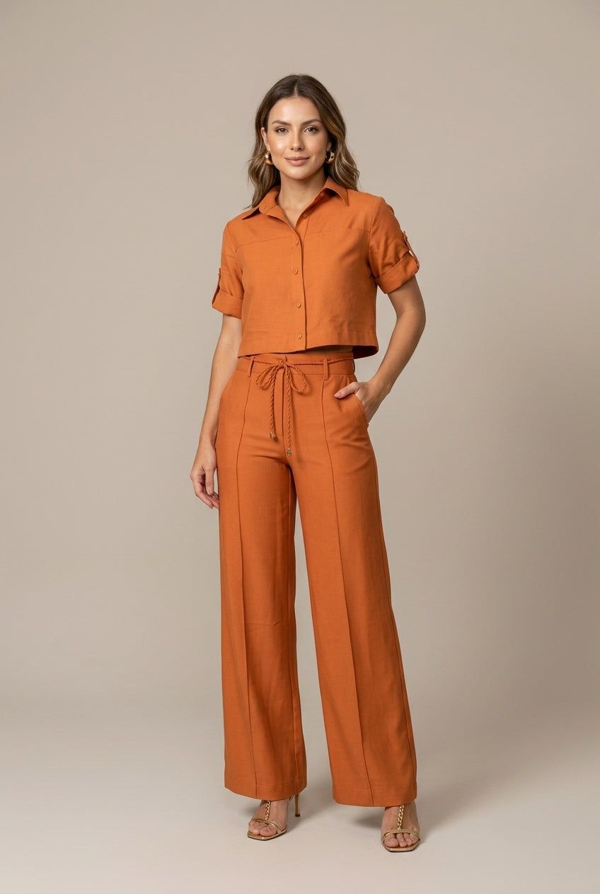 Completo Due Pezzi Donna – Camicia con Bottoni e Pantaloni Larghi da Tailleur