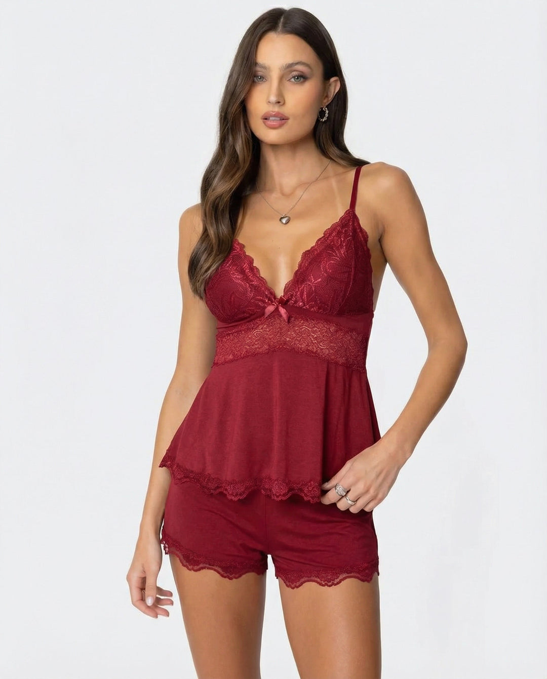 Set Top e Shorts in Pizzo Donna – Comfort ed Eleganza