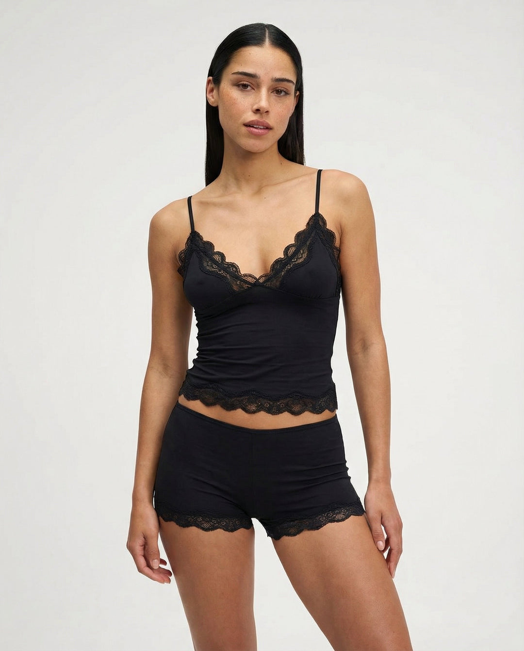 Set Nuisette Donna in Pizzo – Canottiera & Shorts Satinati