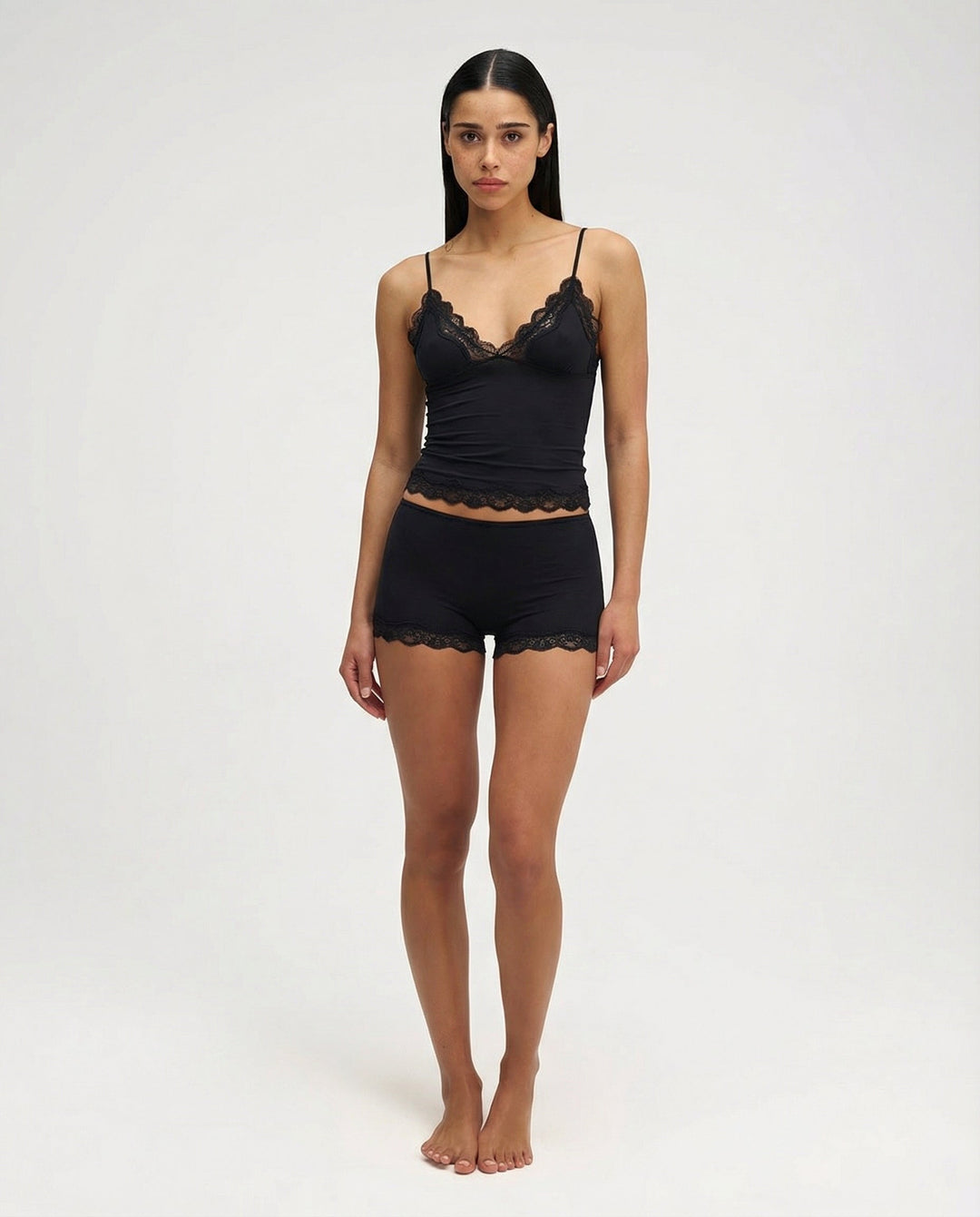 Set Nuisette Donna in Pizzo – Canottiera & Shorts Satinati