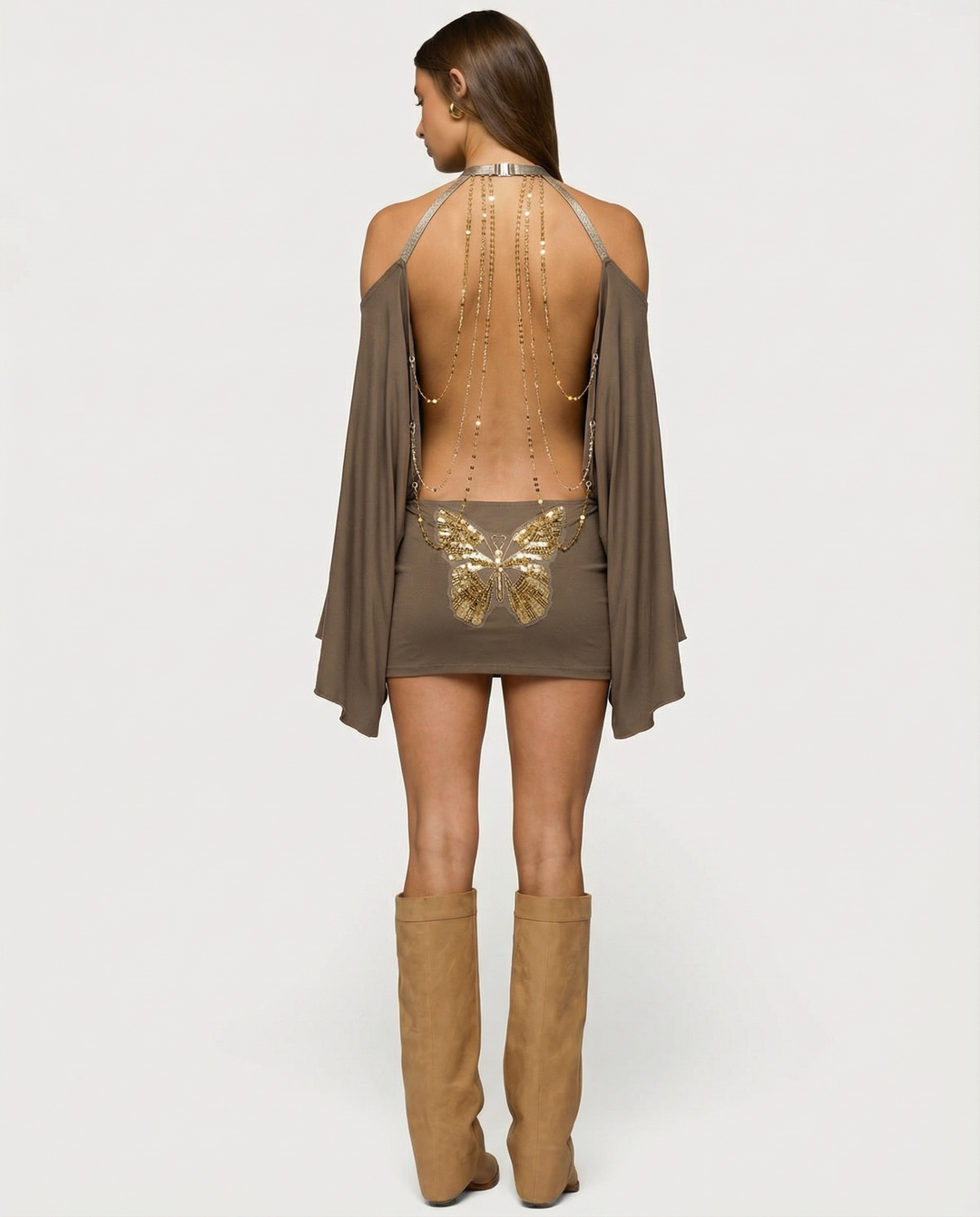 Robe Mini Femme Dos Ouvert – Col Bardot et Chaînes Dorées