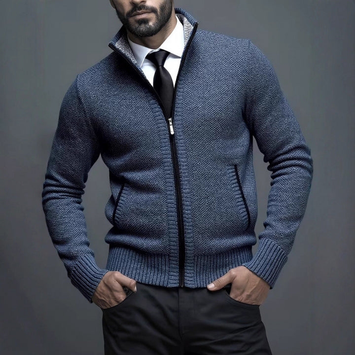 Cardigan Homme en Maille – Col Montant Fermeture Zippée