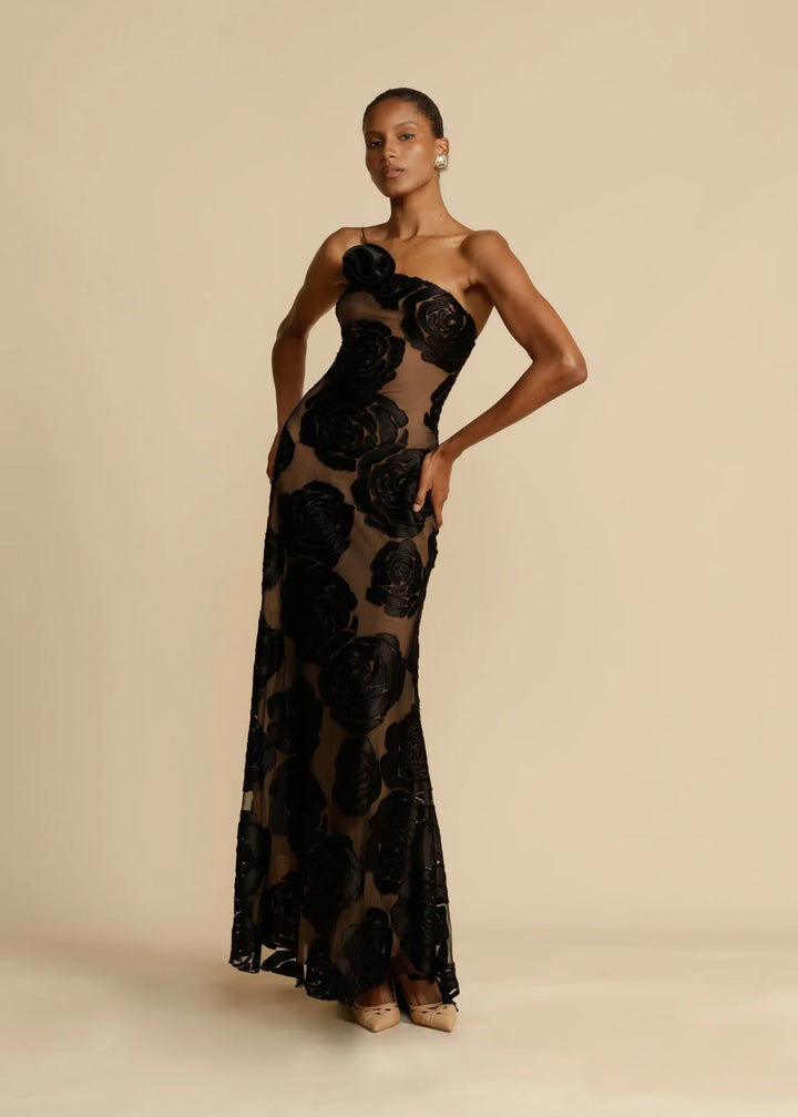 Robe Femme Longue – Épaule Asymétrique avec Fleur