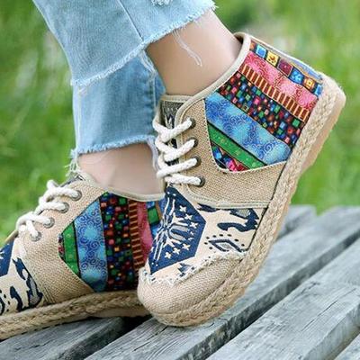 Sneakers voor dames van geborduurd katoenen canvas - Hoog model met etnisch motief