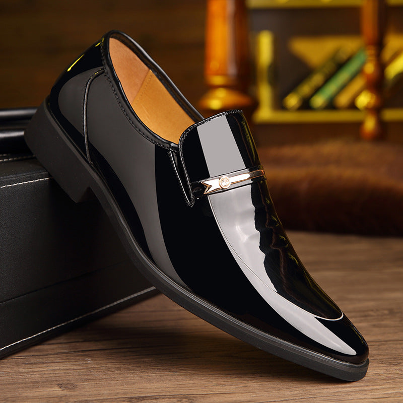 Mocassins Homme à Bout Pointu – Barrette Métal, Fini Brillant