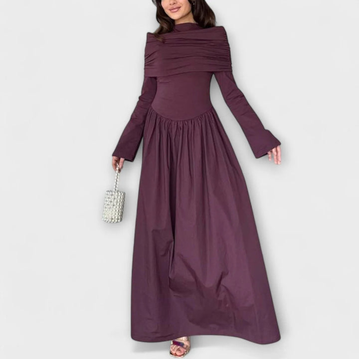 Langes plissiertes Damenkleid – Stehkragen, lange Ärmel