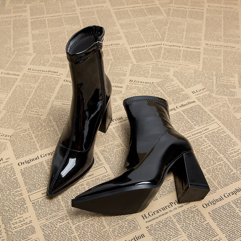 Damenstiefel mit Lederfutter – Elegante, klare Silhouette