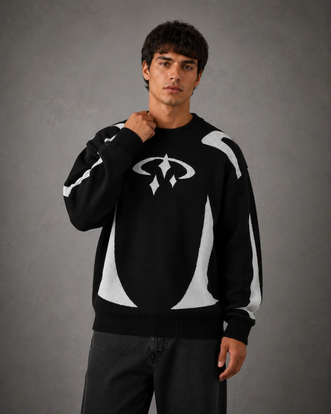 Pull Homme Maille Jacquard – Coupe Loose Motif Abstrait