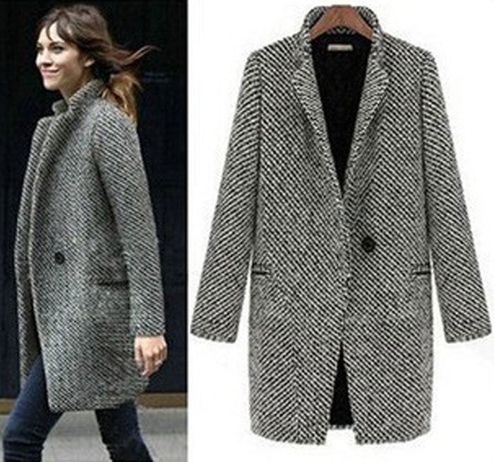 Manteau Femme à Motif Pied-de-Poule – Coupe Mi-Longue Structurée