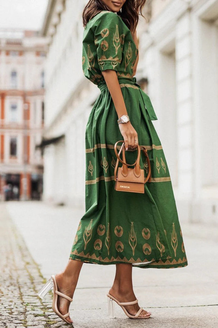 Abito midi boho donna in tessuto leggero – vita definita silhouette fluida