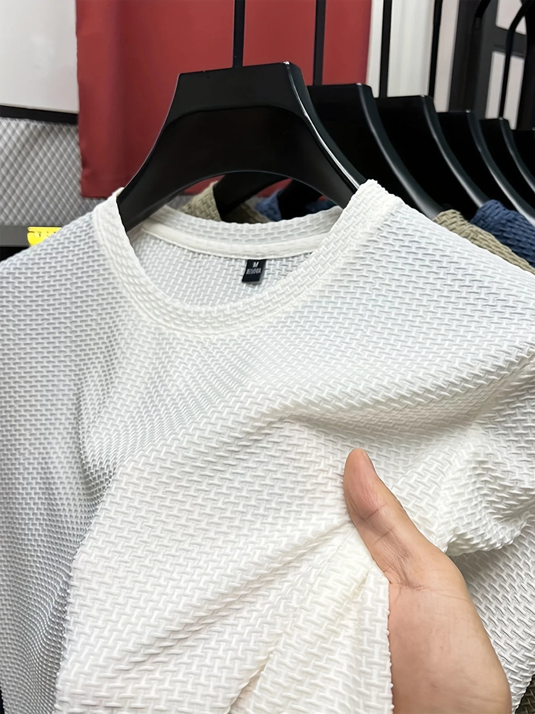 Herrenhemd aus Eisseide – Slim-Fit-Pullover-Stil