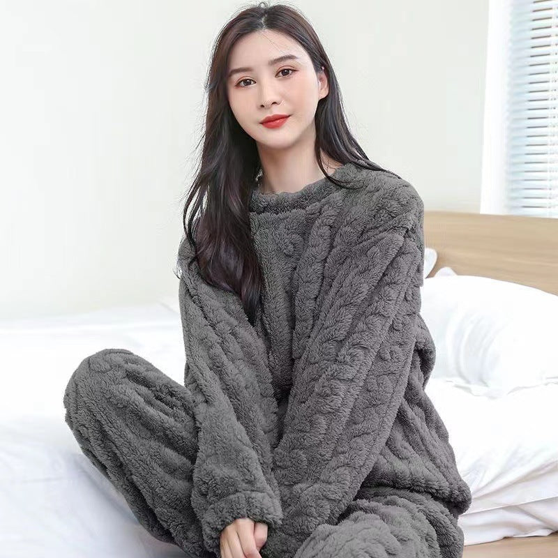 Damen-Loungewear-Set aus dicker Flanellqualität - Weich, warm und lässig geschnitten