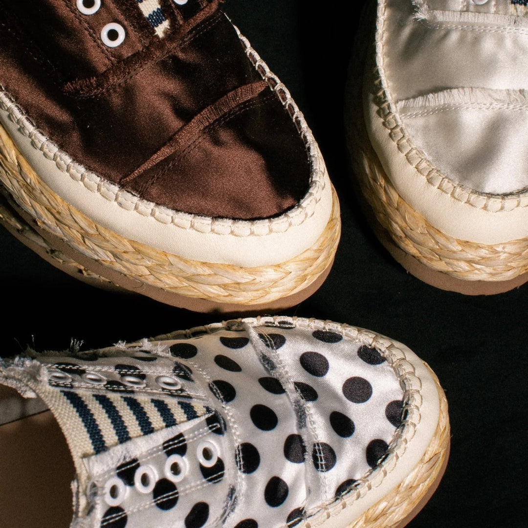 Damen-Sneaker im Espadrille-Stil – Plateausohle und ausgefranste Details