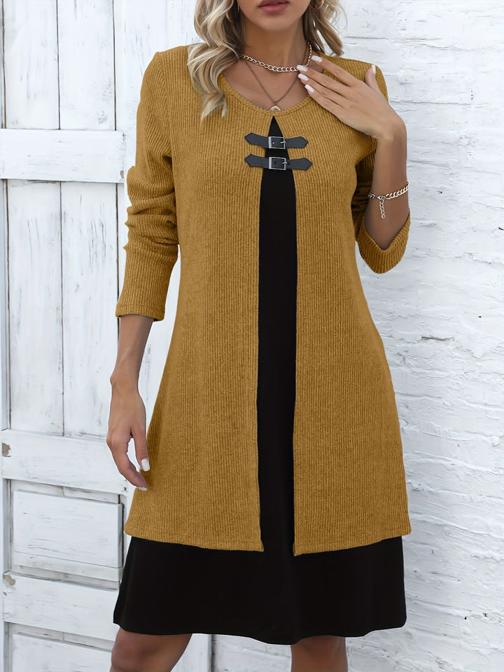 Robe Pull Mini Femme – Détail Double Boucle Poitrine, Manches 3/4