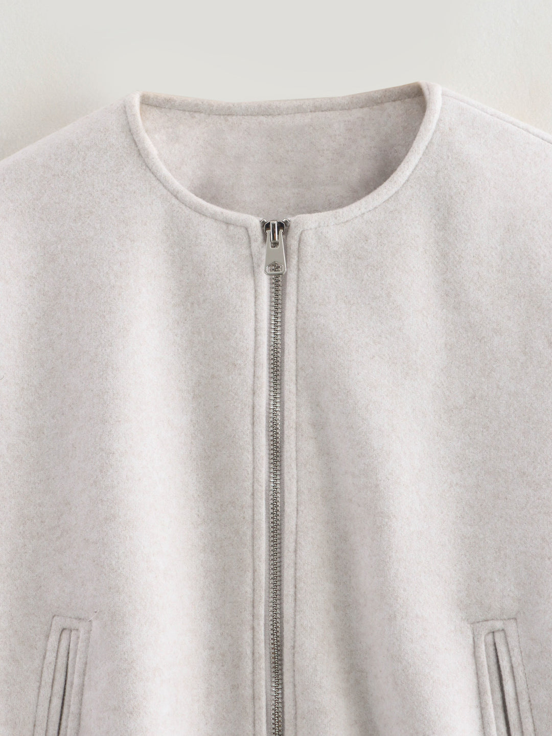 Veste Femme Courte Col Rond – Coupe Décontractée
