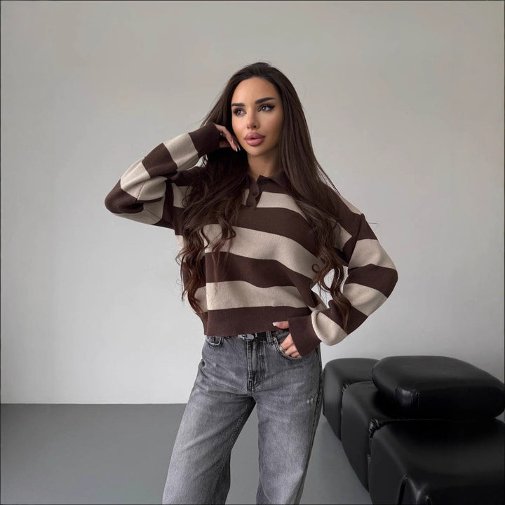 Pull Femme en Maille – Coupe Ample à Bouton Col