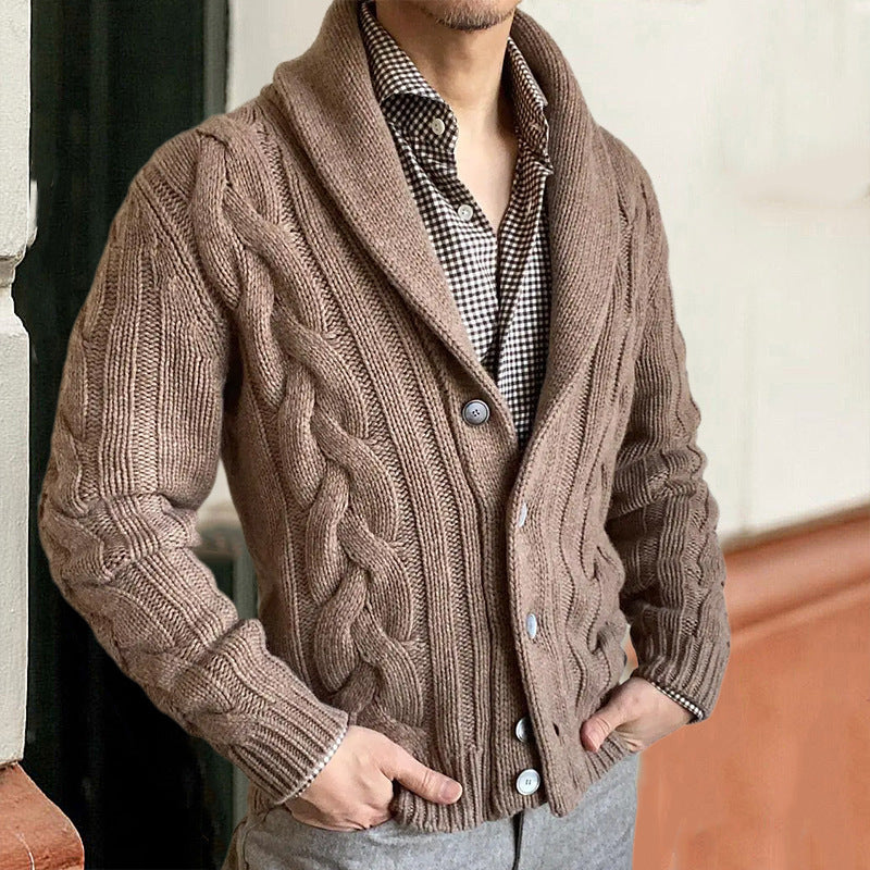 Herren-Cardigan aus Strickwaren – Geknöpfter Schalkragen mit Zopfmuster