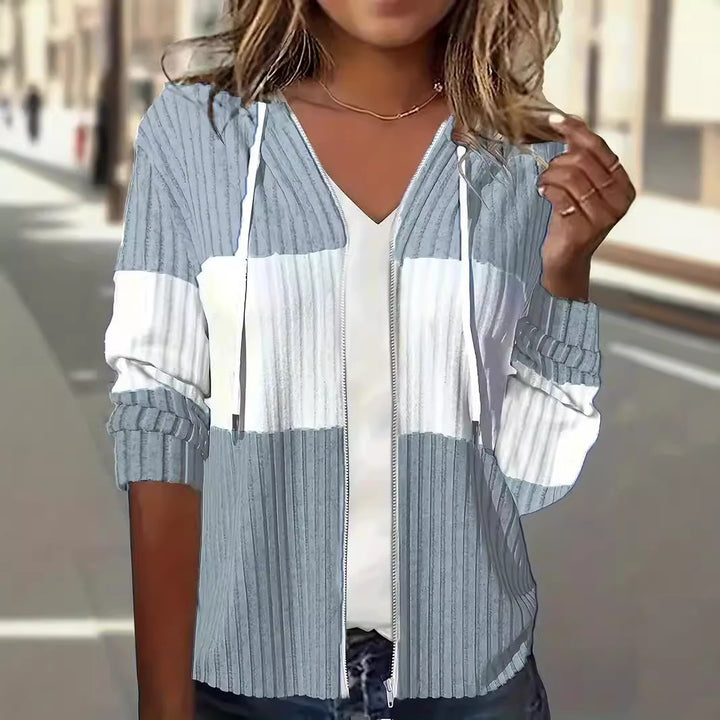 Sweat à Capuche Femme – Coupe Décontractée Zip et Tissu Texturé Doux