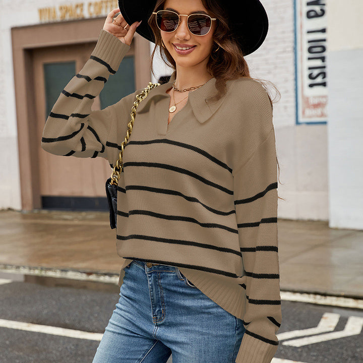 Pull Femme Rayé en Maille – Col Polo Ouvert Coupe Décontractée