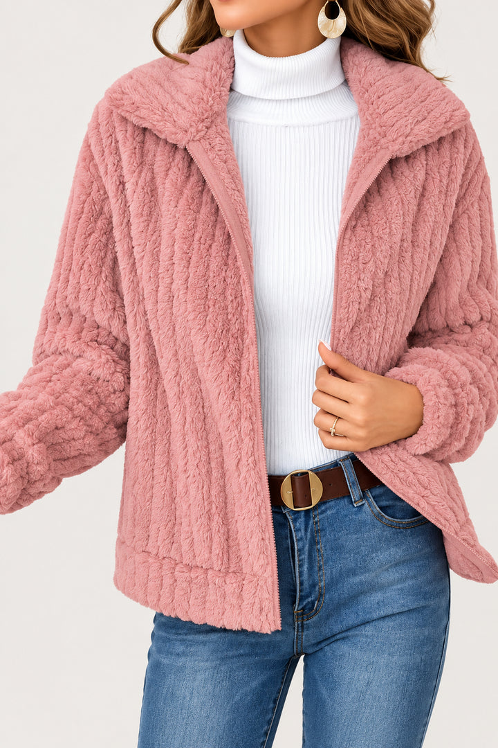 Cardigan Femme Effet Laine Polaire – Coupe Courte à Revers