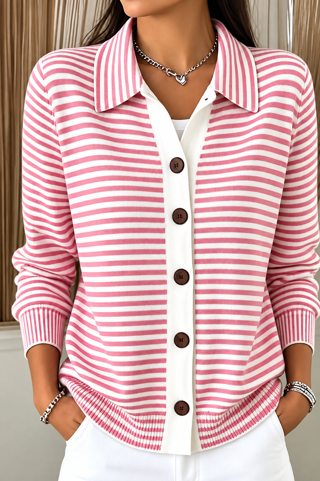 Gilet Femme en Coton Rayé – Boutonnage et Coupe Décontractée