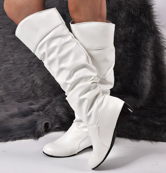 Bottes Hautes Femme à Talon Plat – Tige Plissée et Bout Rond