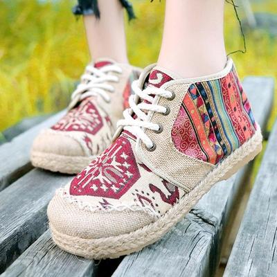 Sneakers voor dames van geborduurd katoenen canvas - Hoog model met etnisch motief