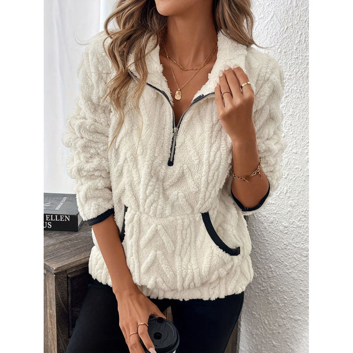 Sweater til dame med halv lynlås i blød strik - Tekstureret finish