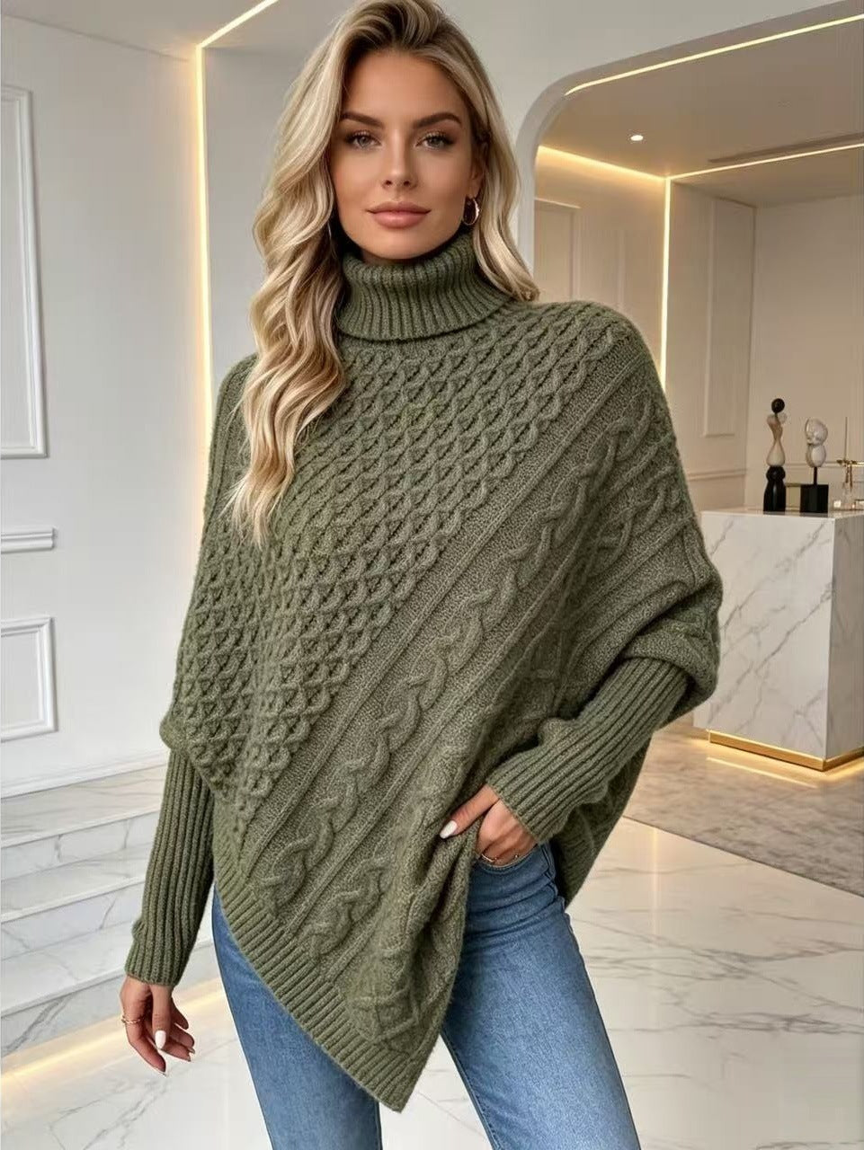 Sweaterponcho til Dame med høj hals – Asymmetrisk silhuet