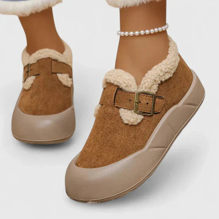 Gefütterte Damen-Clogs aus Fleece – dekorative Schnalle