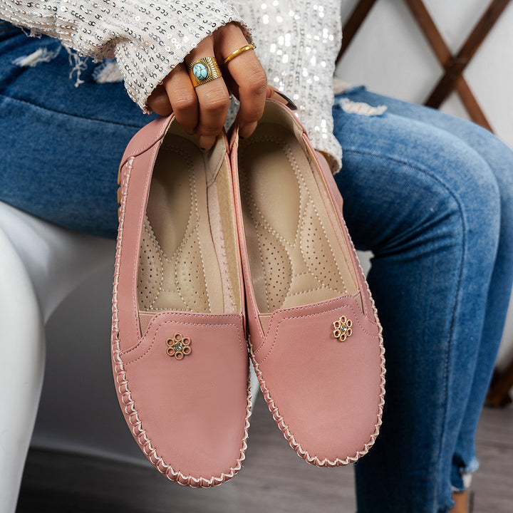 Mocassino Donna Piatto – Larghezza Comfort, Cuciture Raffinate