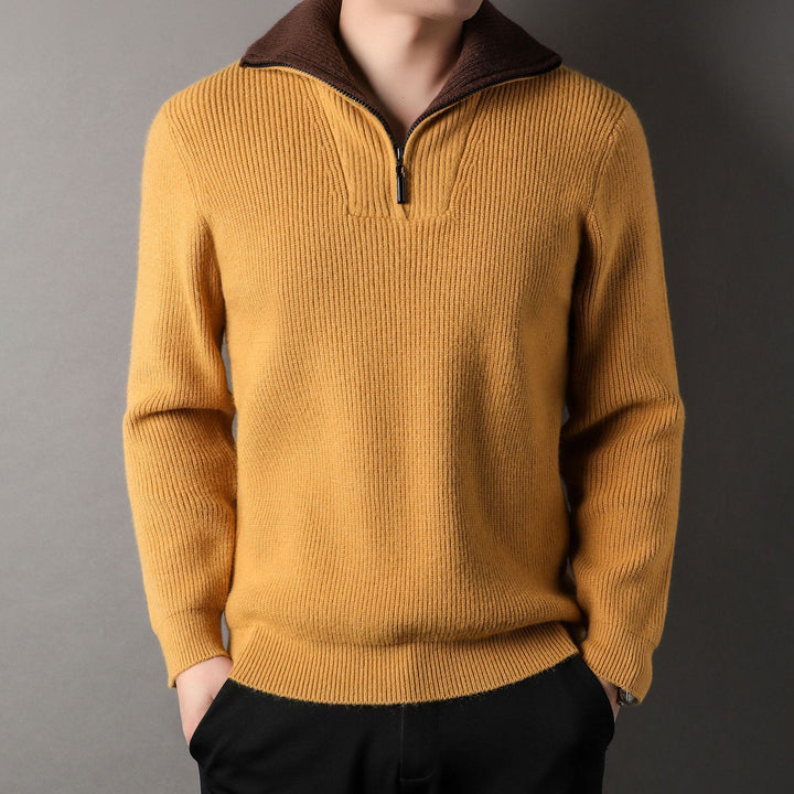 Jacquardstrikket sweater til herre – delvis lynlås i kraven, afslappet snit
